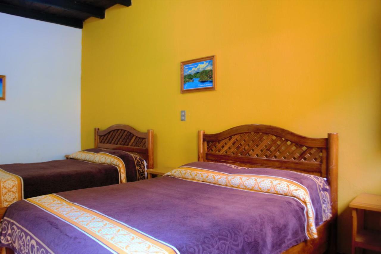 Hotel Delfin Comitan Exterior photo